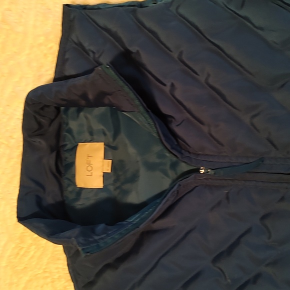 ANN TAYLOR LOFT VEST, size M - Picture 4 of 9